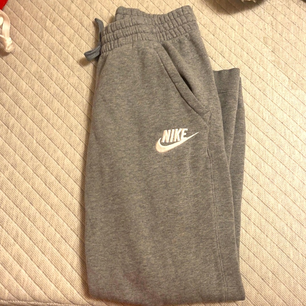 Nike kids sweats